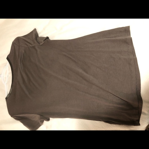 Tan blouse - Picture 3 of 3